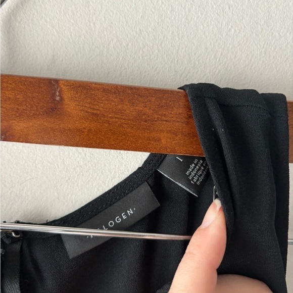 NWT Halogen black sleeveless romper size L - Picture 4 of 9